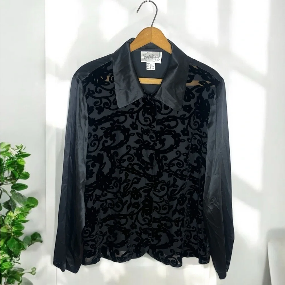 Vintage Diane von Furstenberg Silk Velvet Burnout Blouse Black M